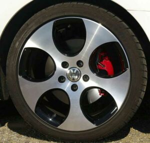 VW diamond cut alloy wheel - refurbished